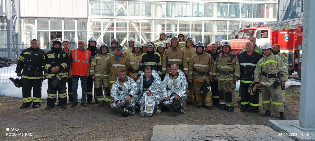 В Миллерово  сотрудники МЧС провели учения по ликвидации  пожара  на маслозаводе